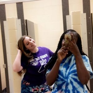 Meet your Posher, Jade